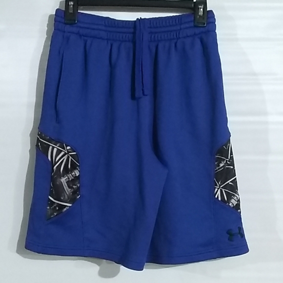 Under Armour Other - Under Armour Performance Football Size L